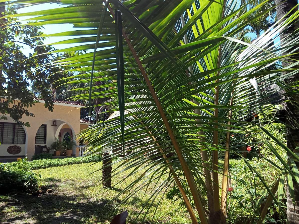 Kamsons Villa, Serena Road Mombasa Exterior photo